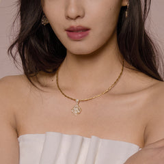 Leavers lace ripple pendant chocker