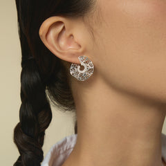 Leavers lace ruffle stud earrings in two tone\Gloden\Silver