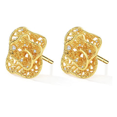 Medium leavers lace ripple stud earrings