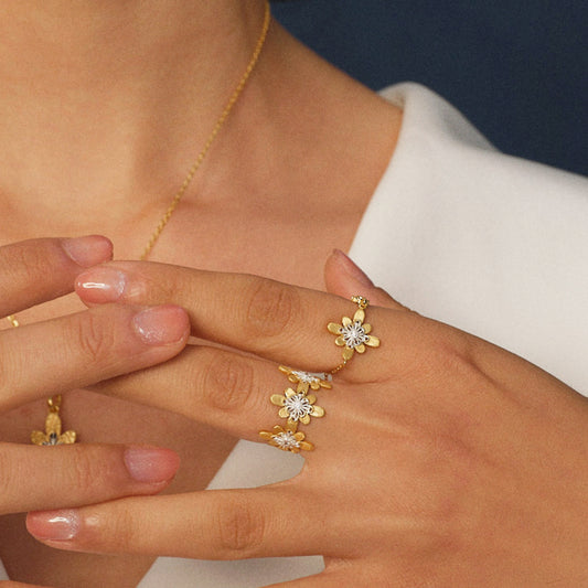 Bulino Fireworks Twilight fireworks motif ring